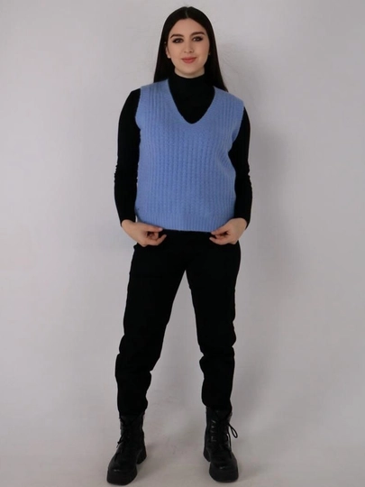 Ayollar uchun angora va jun jaket – zamonaviy va iliq, L–XL