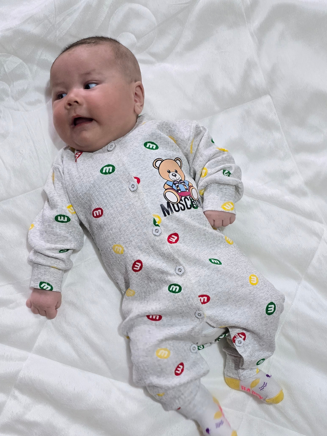 Tugilgandan keyin ayolning qinining fotosurati