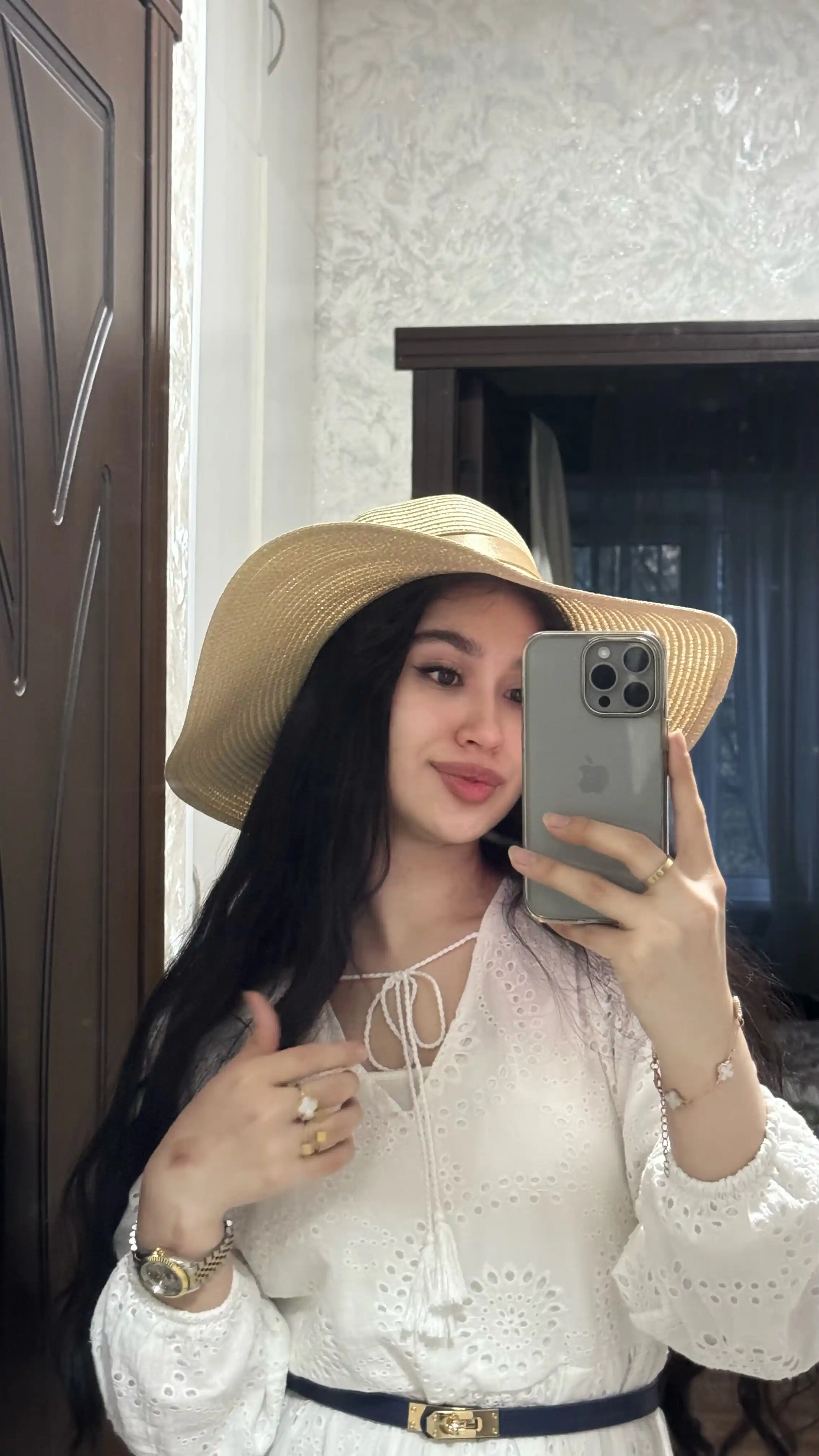 Shlyapa ayollar uchun