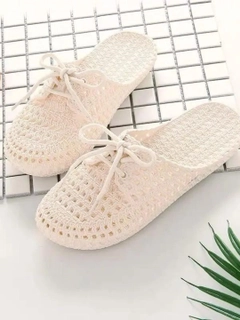 Белый