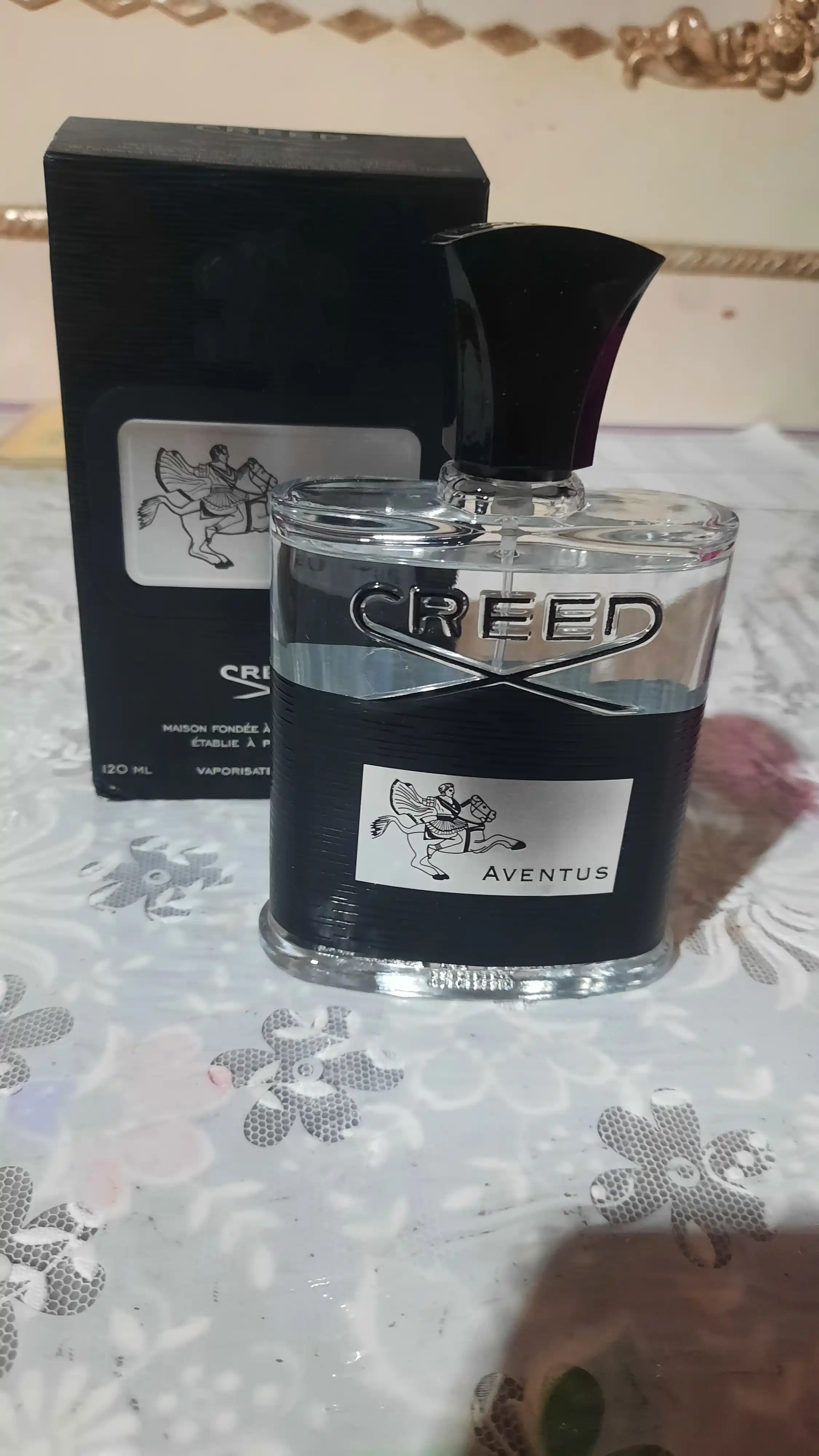 Мужская парфюмерная вода Creed Aventus