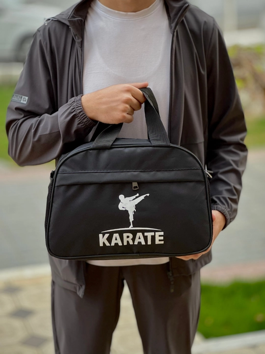 Turli sport turlari, sayohatlar va kundalik foydalanish uchun sport sumkasi