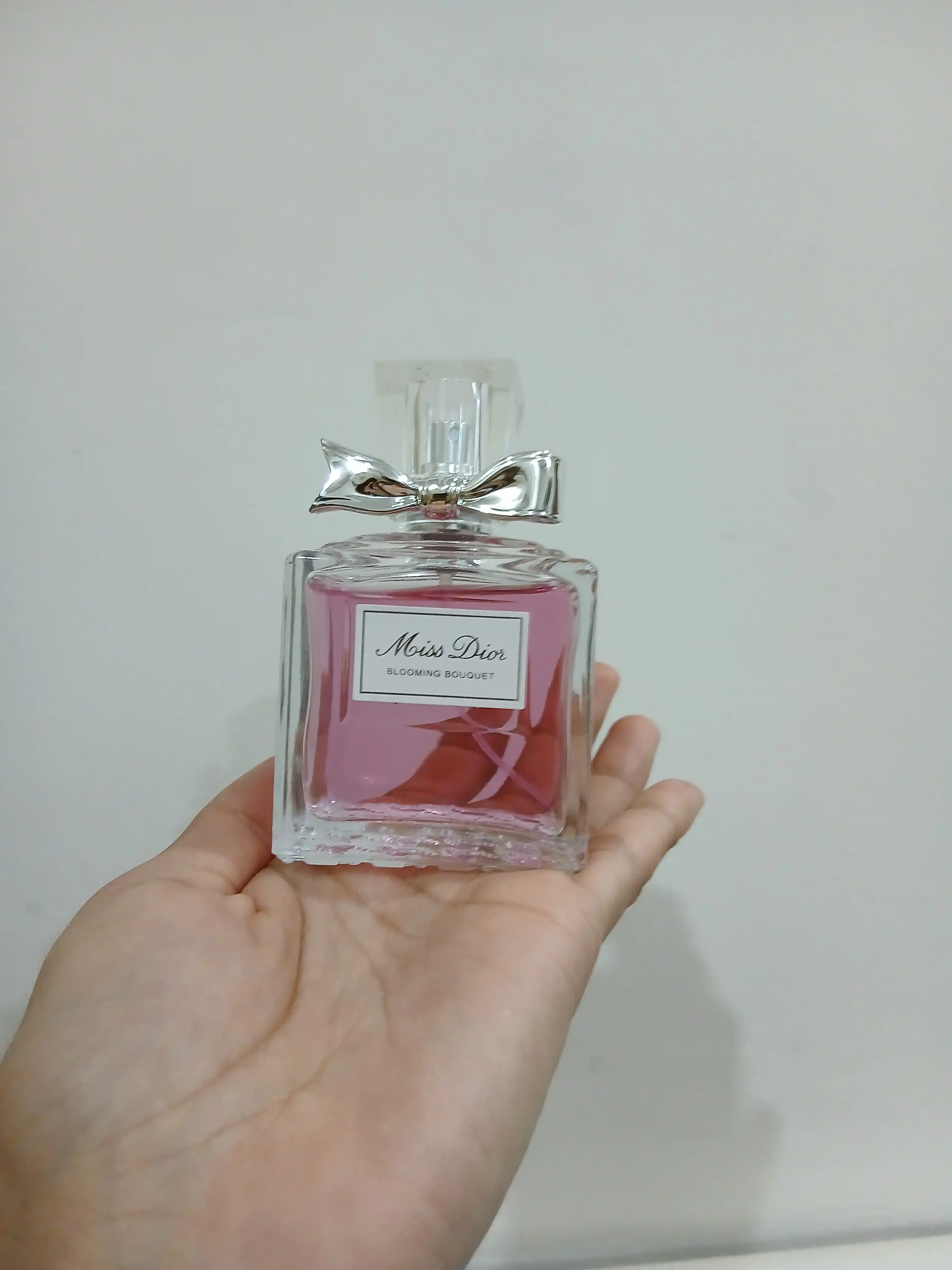 Ayollar atiri,  ayollar uchun atir, duxi, atirlar ayollar uchun, 100 ml
