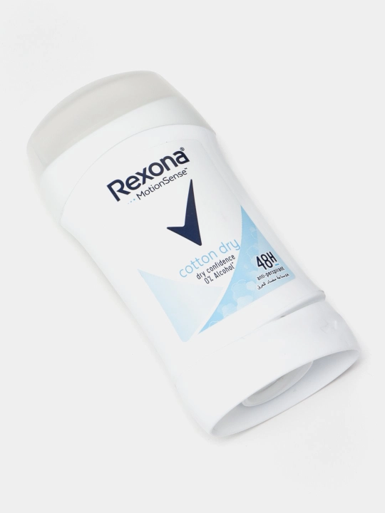 Ayollar uchun antiperspirant dezodorant Rexona Invisible on Black and White, 40 ml