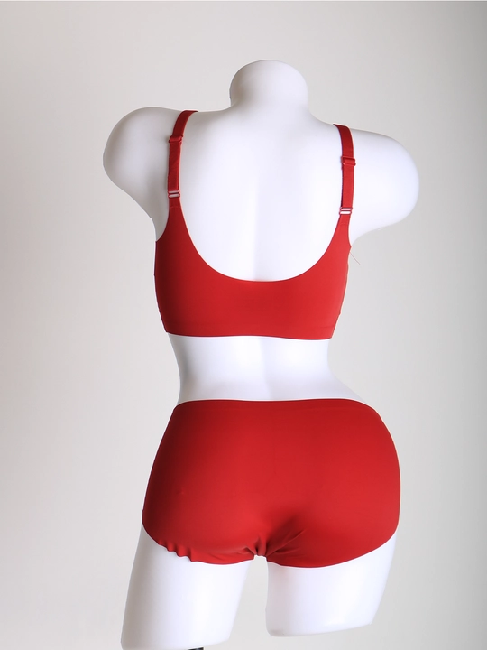 Ayollar sport to`plami Naoiyayabei, choksiz, yoga va fitness uchun