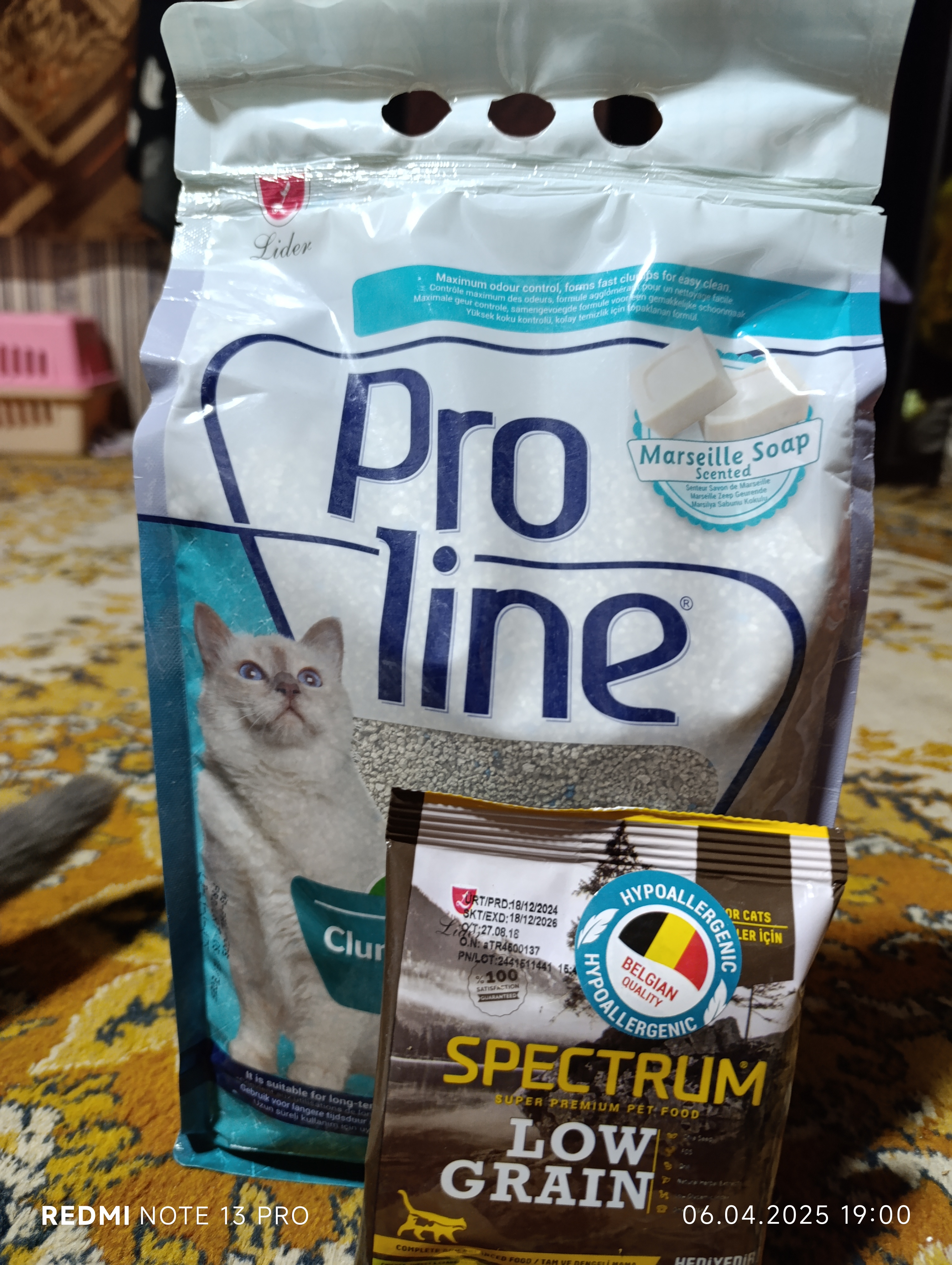 Proline bentonit to'planuvchan to'ldiruvchi, marsel sovunining xushbo'y hidi bilan 4.25 kg