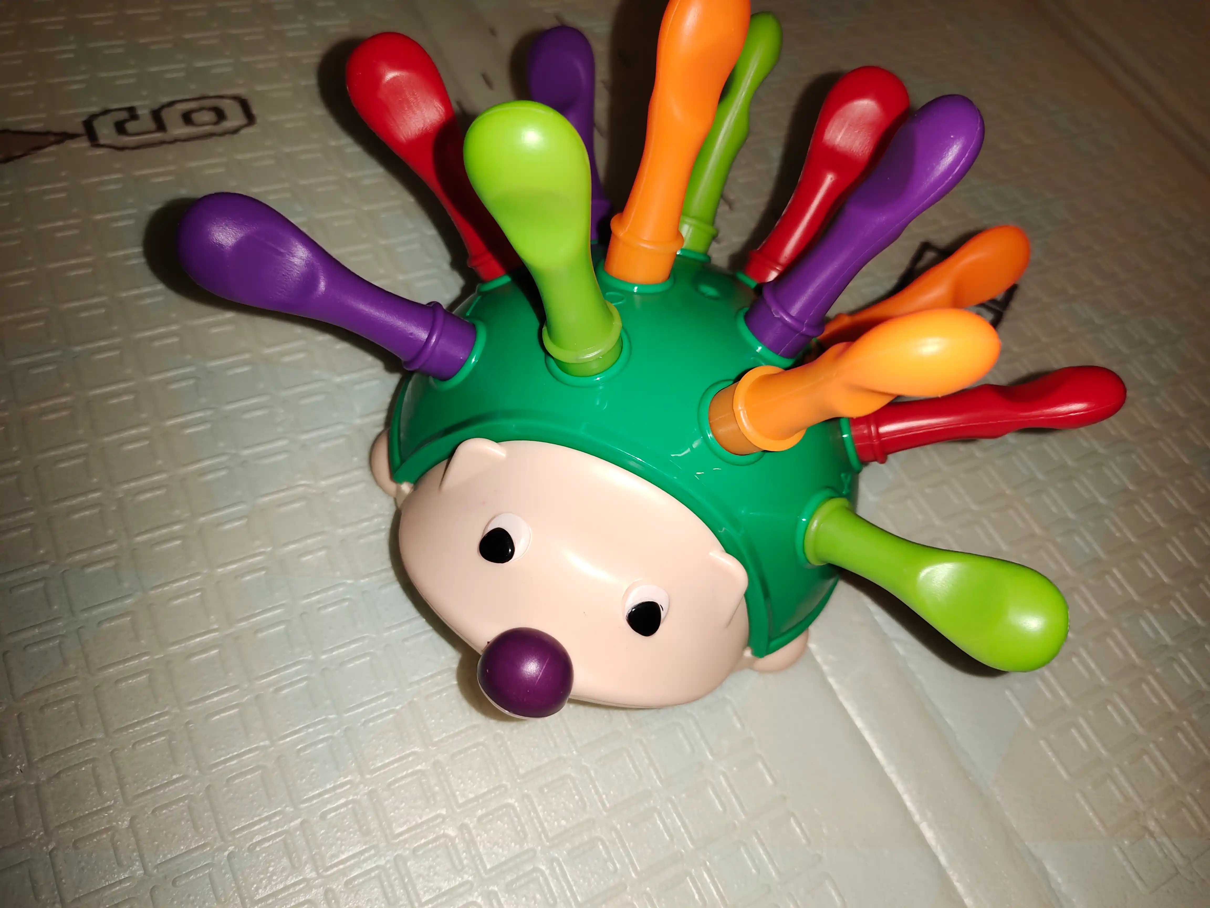 O'quv o'yinchoq - Spike the Hedgehog saralovchi, montessori o'yini