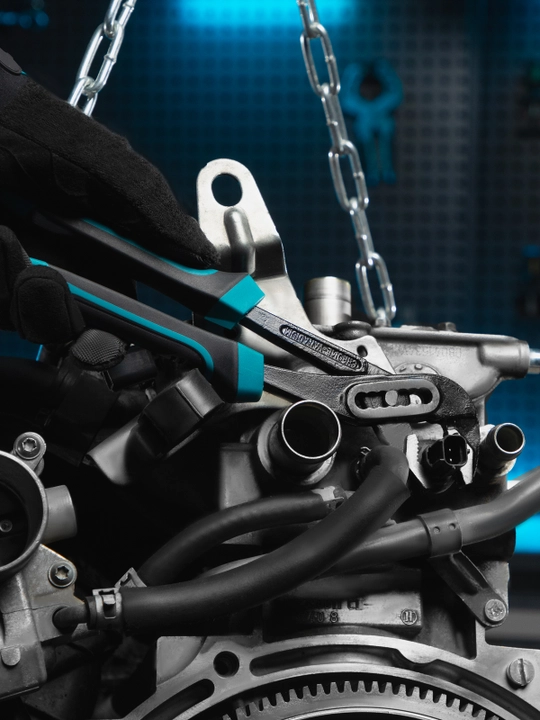Набор инструментов GROSS, 1/4", 1/2", CrV, 120 зубьев, 76 предметов, 14156