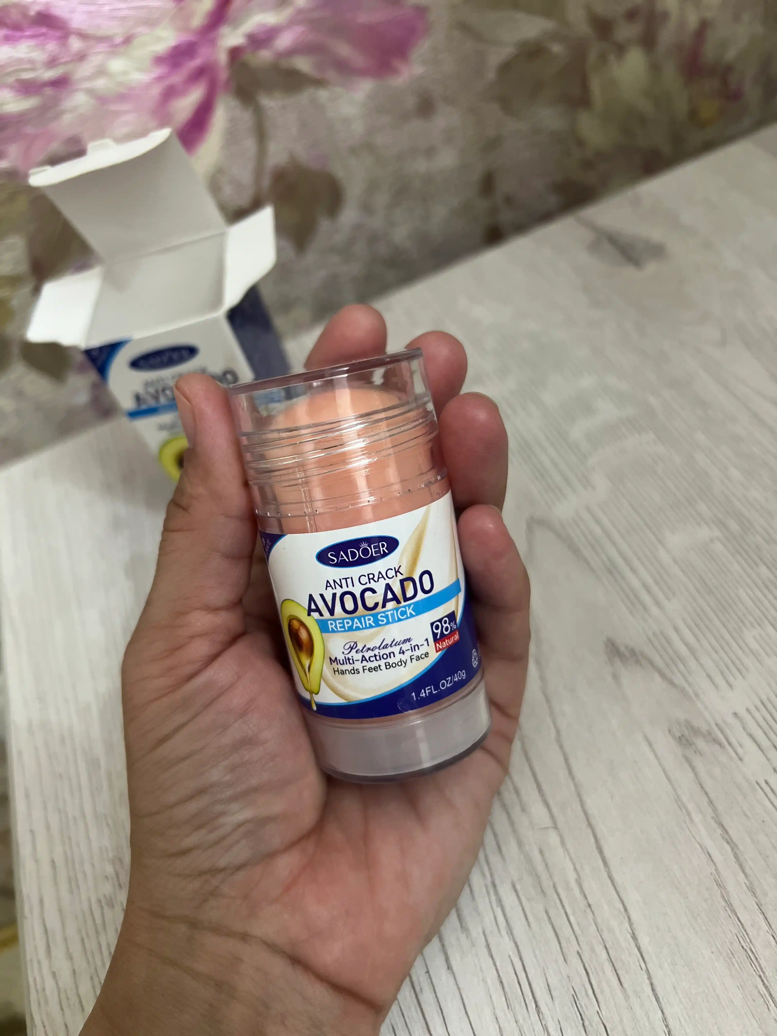 Quruq yuz va tana terisi uchun tiklovchi va namlovchi balzam-stik Sadoer, 40 g