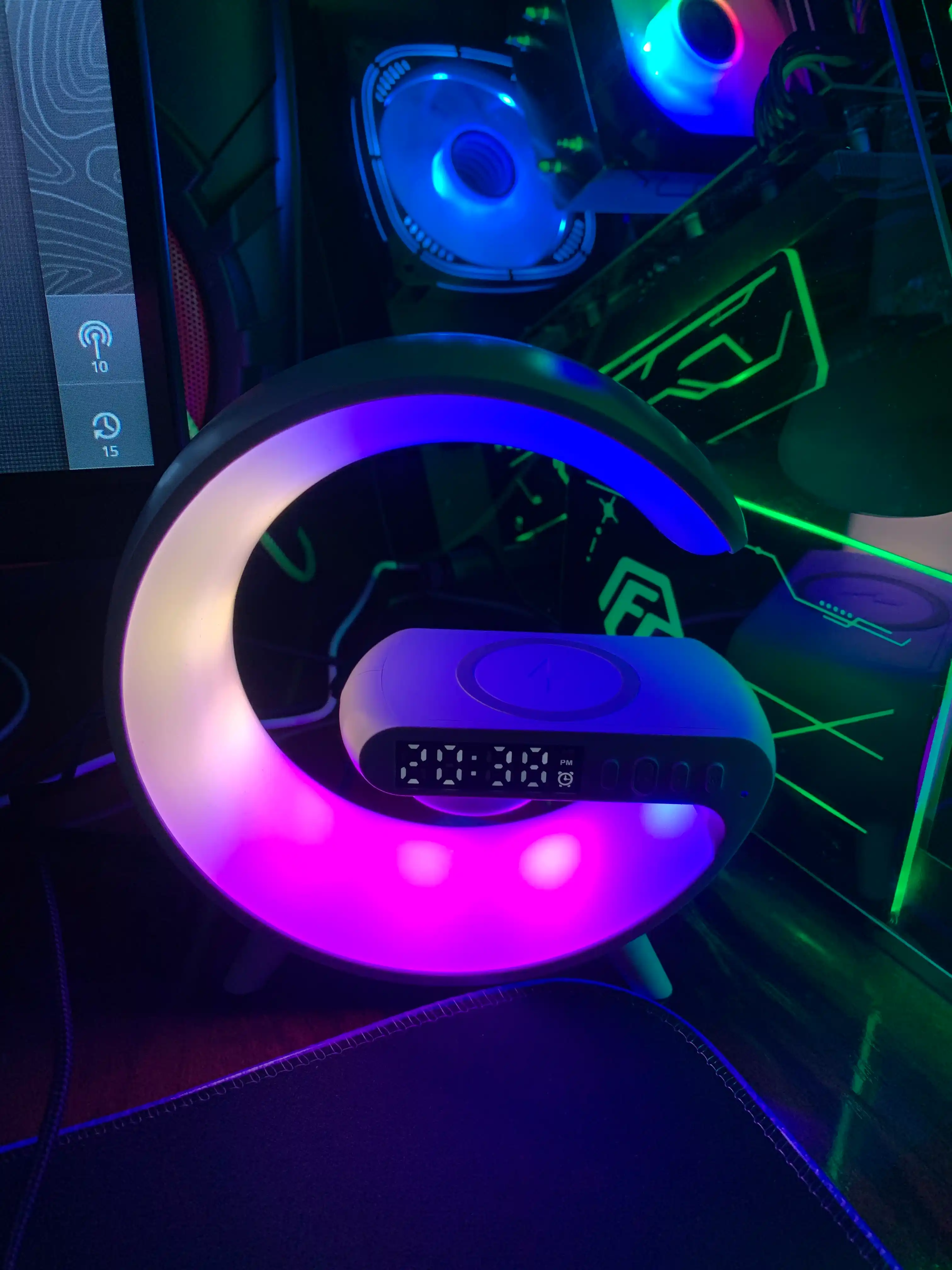 Bluetooth RGB kolonka, simsiz zaryadlash bilan