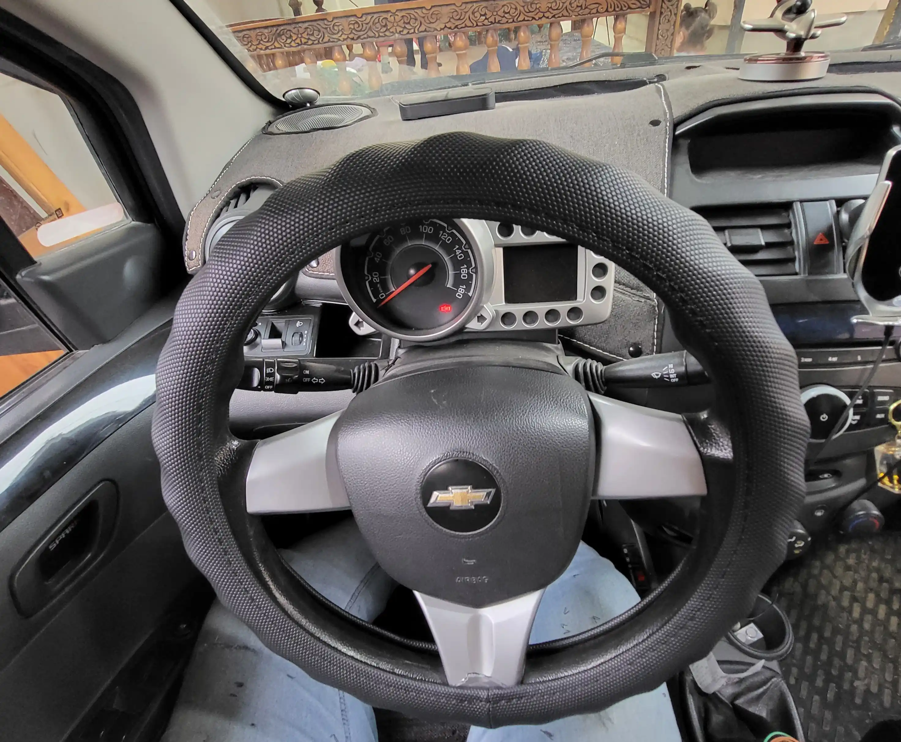 Массажный чехол на руль, универсальный(Damas/Cobalt/Spark/Nexia/Lacetti/Tracker/Onix/Matiz