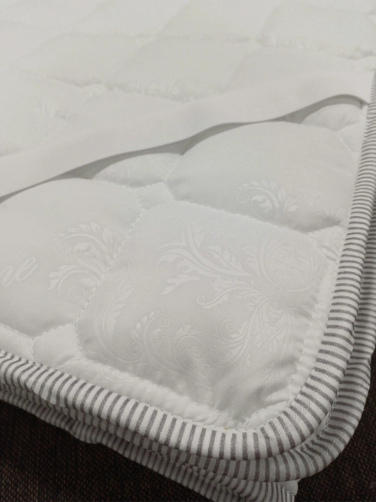 Наматрасник 180х200 см Linens - 4109