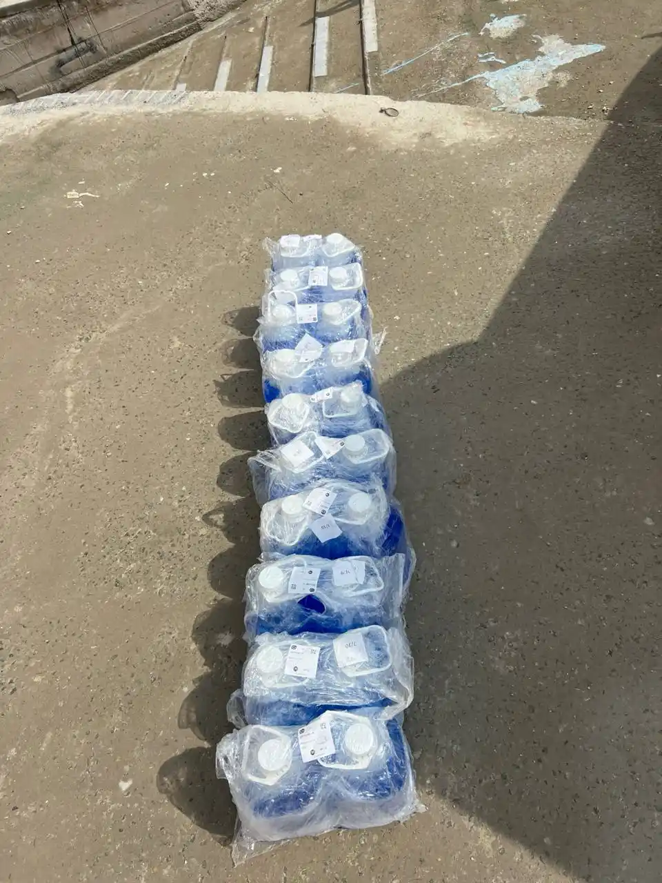 Средство для мытья стёкол Axma, Морская свежесть, 5 л