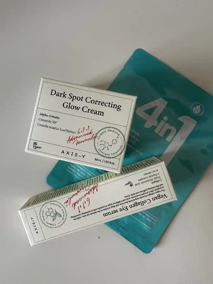 Осветляющий крем для лица Dark Spot Correcting Glow Cream AXIS-Y