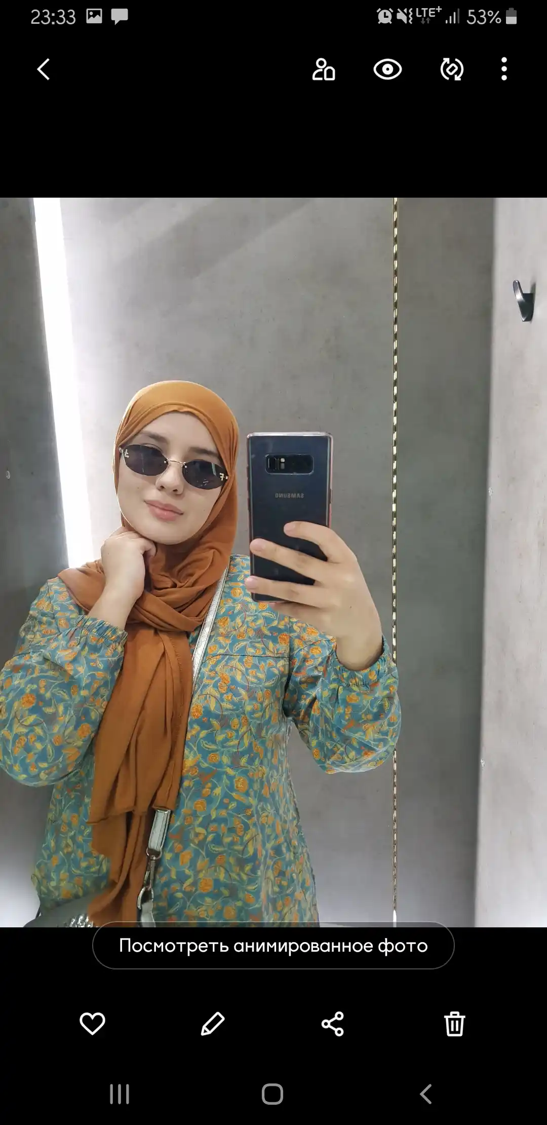 Ayollar uchun quyoshdan himoyalovchi ko‘zoynak, ultrabinafsha nurlari bilan himoyalangan