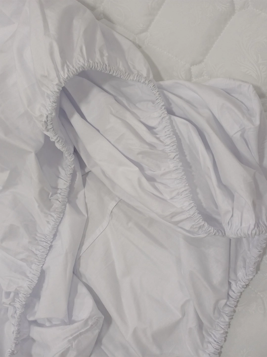 Dumaloq elastik choyshab Linens, 140x200x25 sm - 4141