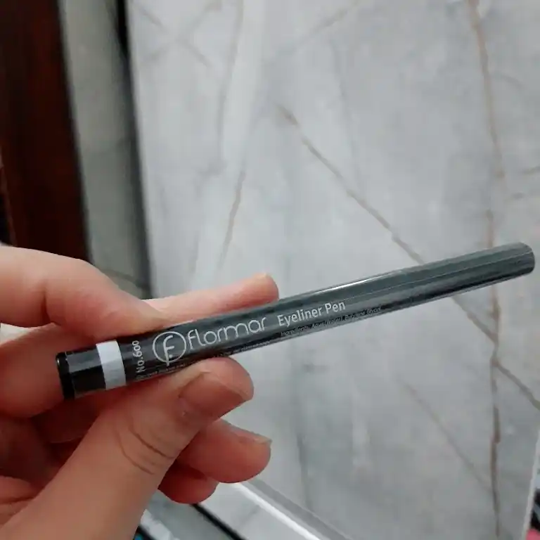 Подводка для глаз, Eyeliner Pen - Flormar