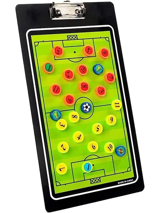Murabbiylar uchun futbol plansheti — taktik doskali