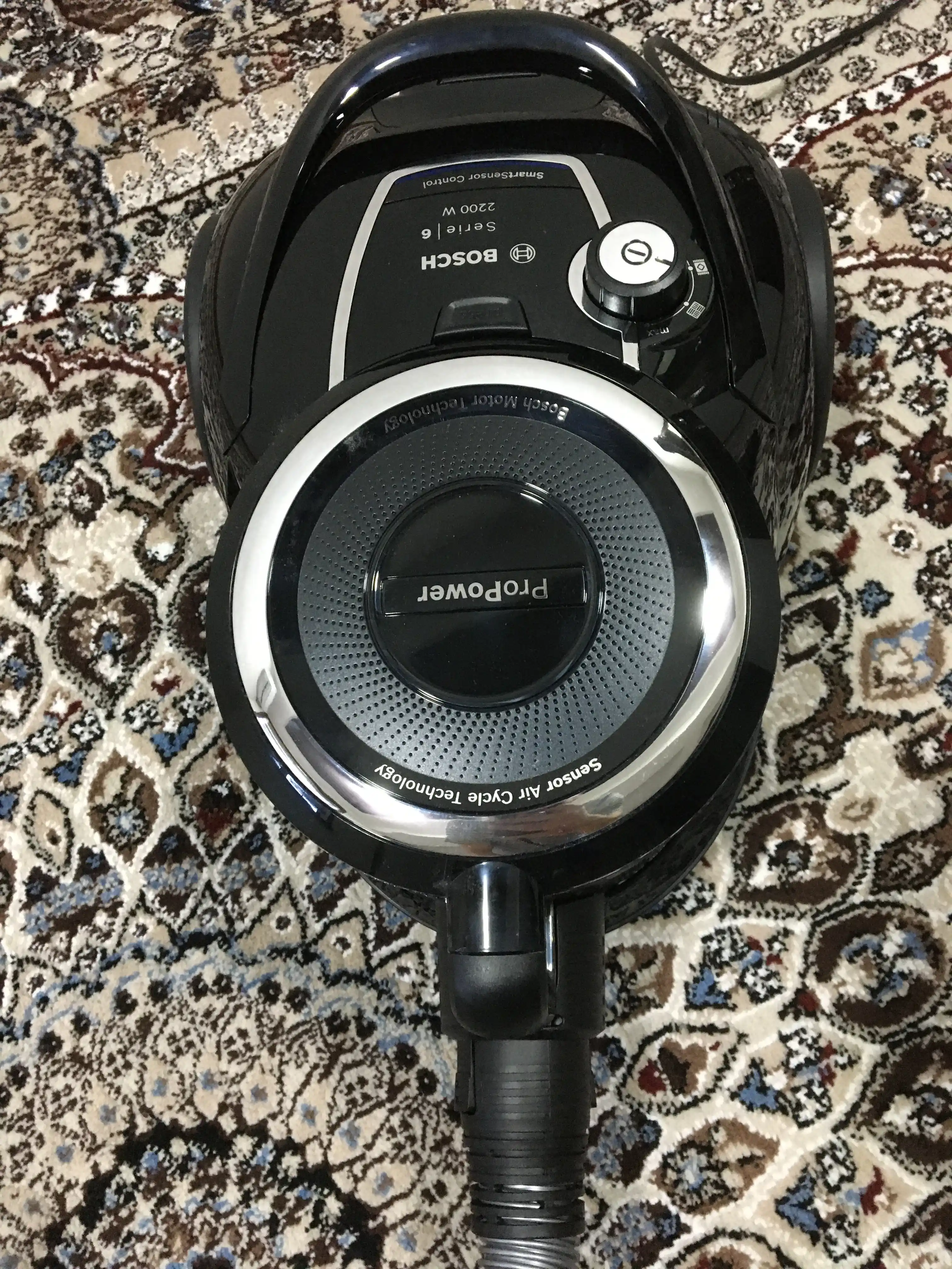 Пылесос BOSCH BGS412234