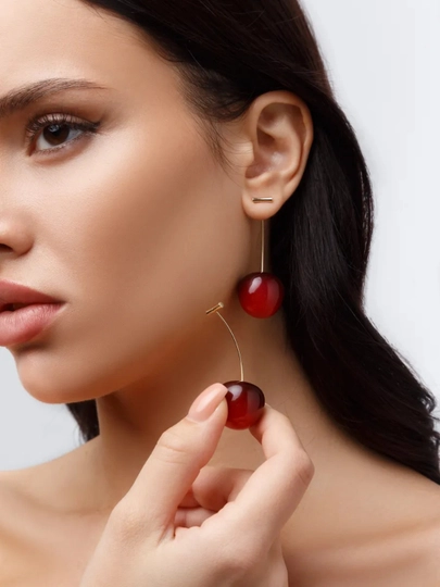Серьги женские, в виде вишни