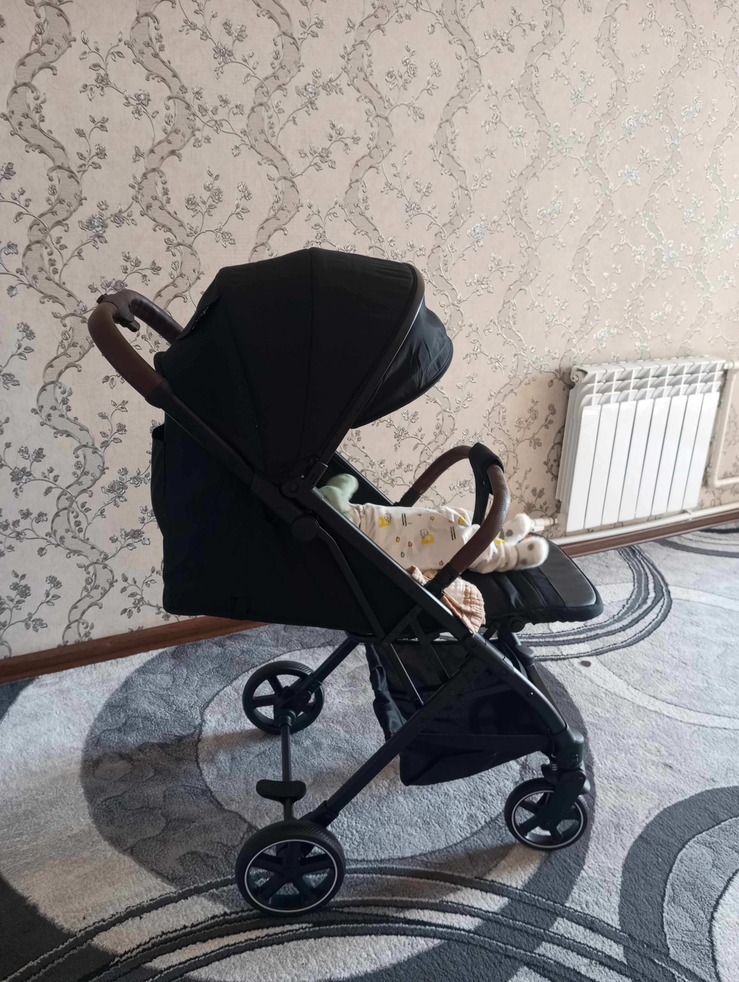Коляска прогулочная легкая Luxmom W3