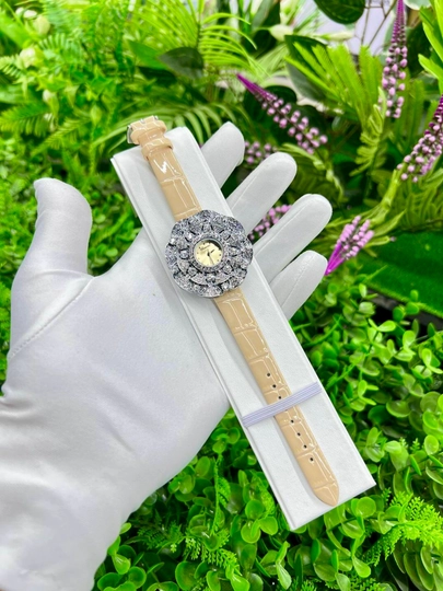 Женские наручные часы, элегантные и компактные часы — LWATCHS-75W0054-ЖЕЛТ