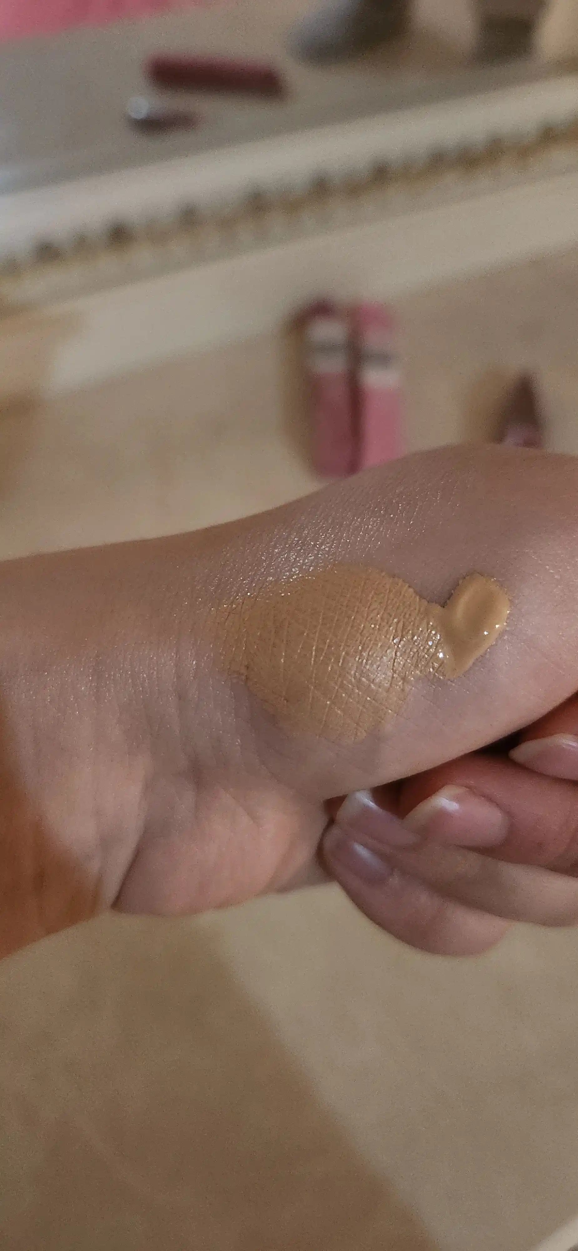 Tonal krem bazasi Catalina Geo Pro Layer Foundation