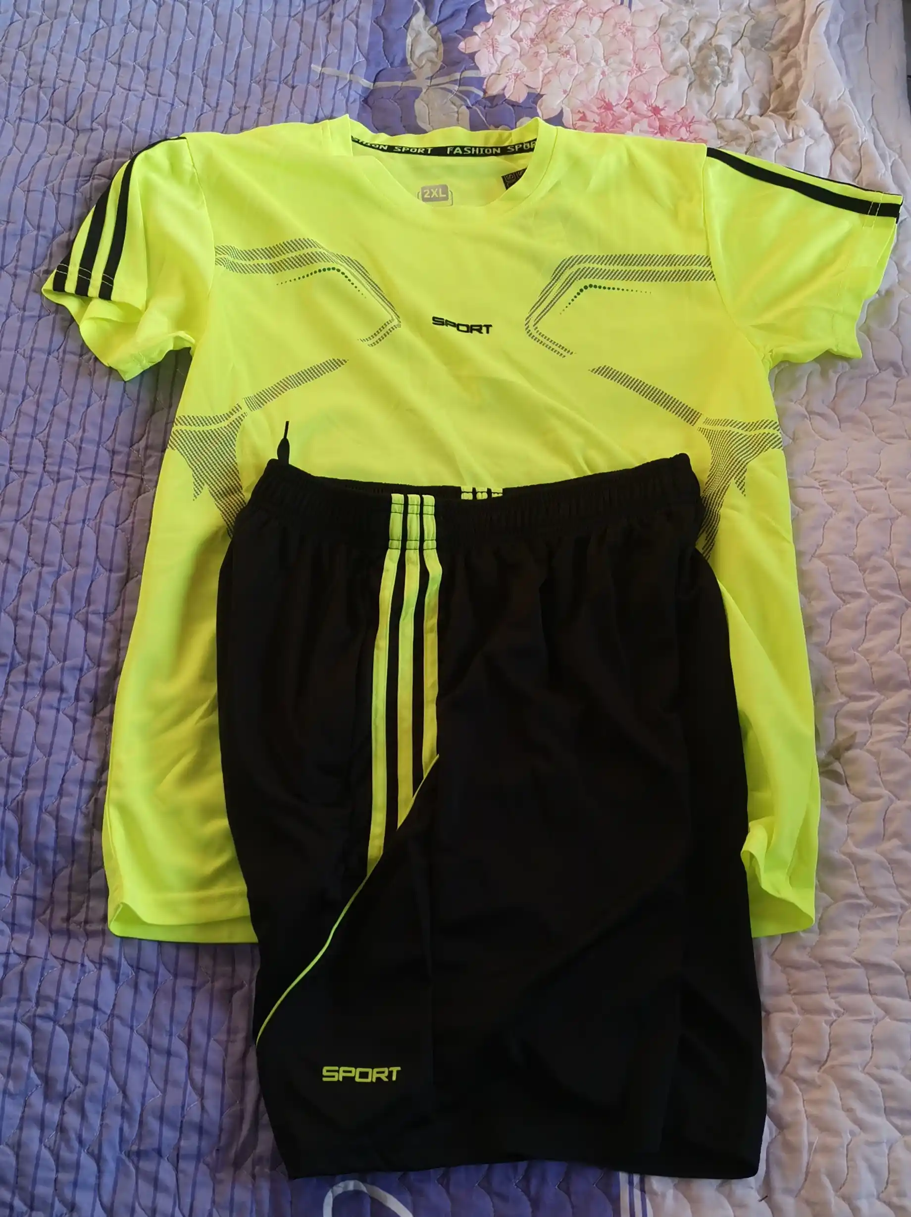 Erkaklar sport kiyimi Kioko, 2 tasi 1 da, fitnes futbolkasi va shortigi, futbol kiyimi