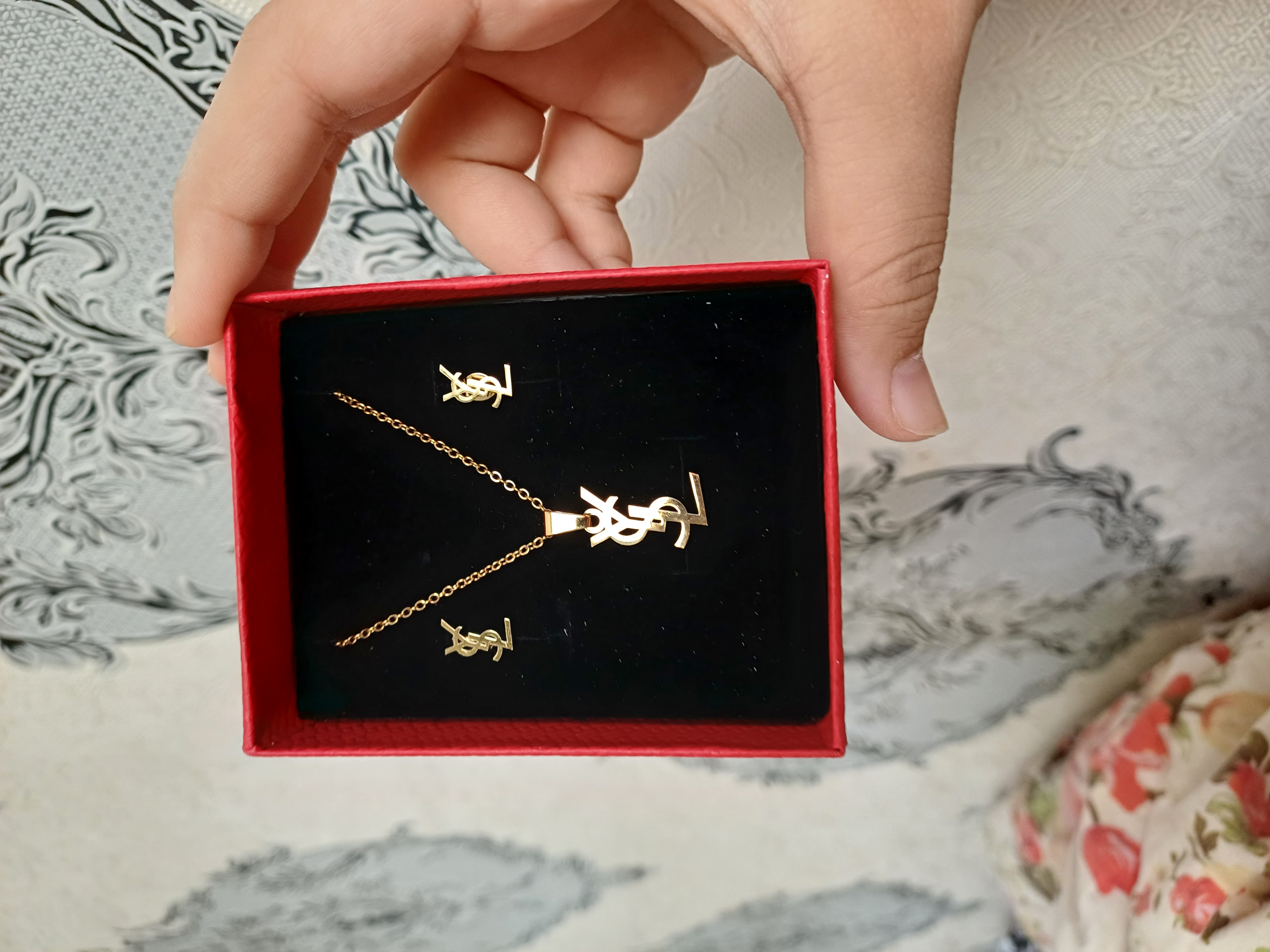 Комплект цепочка с кулоном, серьги YSL, клевер, золотой цвет, бижутерия
