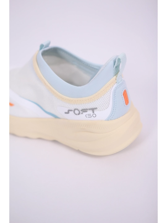 Женские кроссовки Li-Ning Soft Go 2
