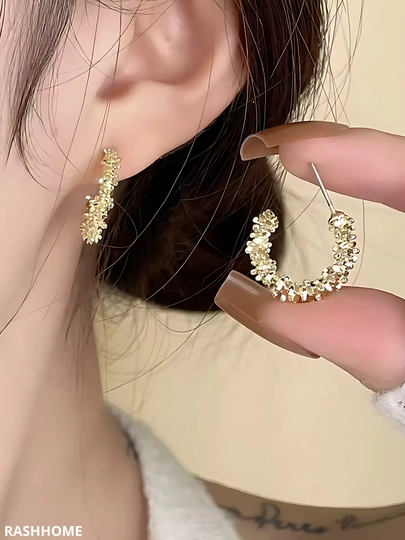 Женские серьги-кольца – с декором, стильные, на каждый день и праздник