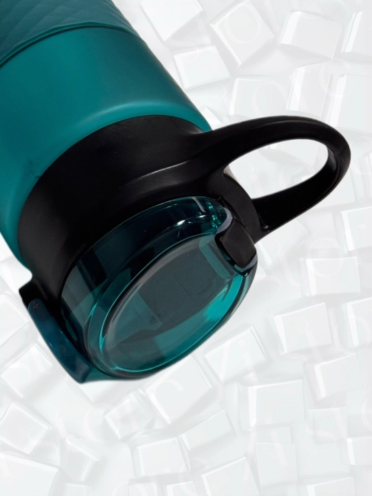Qulfli, trubkali suv uchun mat sport butilkasi, 900 ml / Zi Store