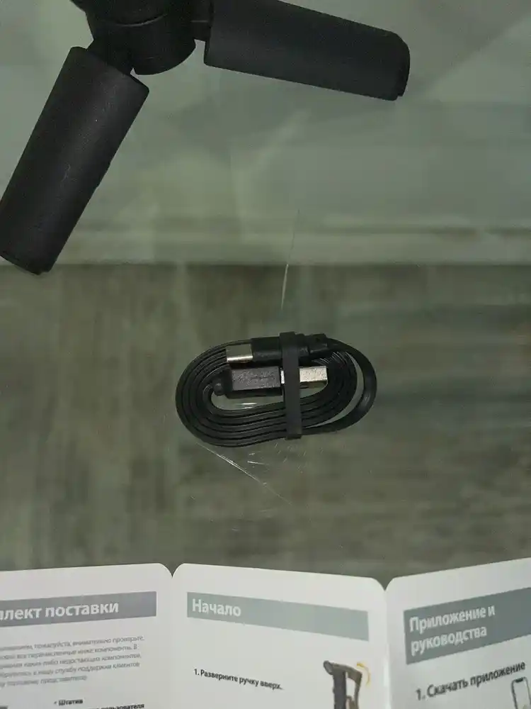 Smart XE 3-eksenli telefon stabilizatori, AI kuzatuv moduli bilan professional