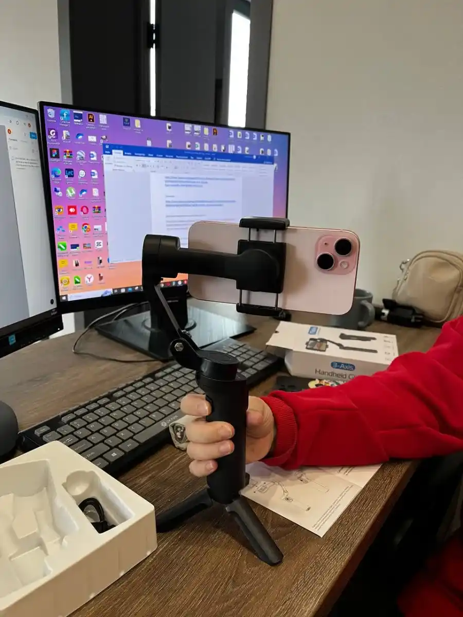 Smart XE 3-eksenli telefon stabilizatori, AI kuzatuv moduli bilan professional