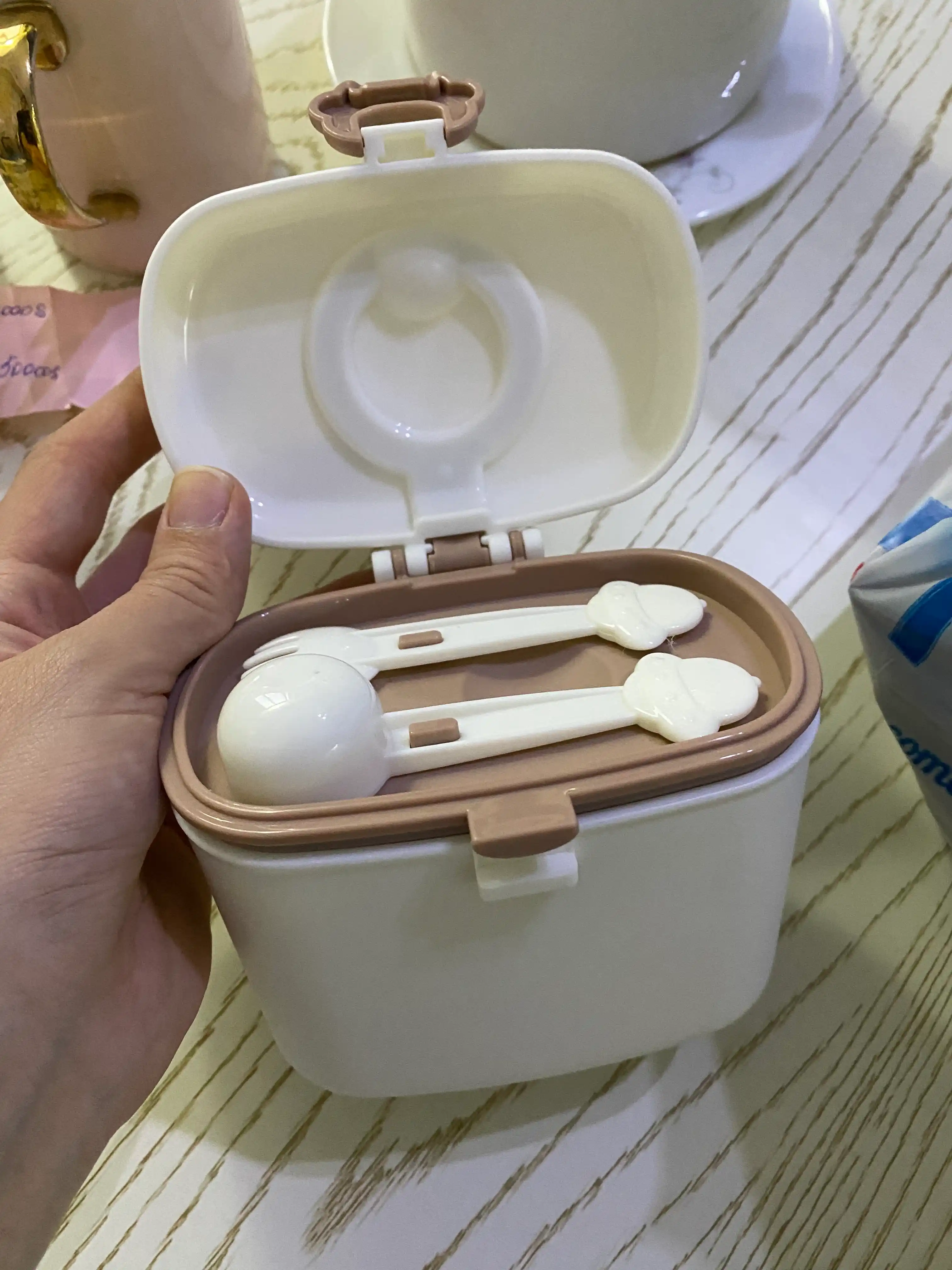Контейнер для детской смеси