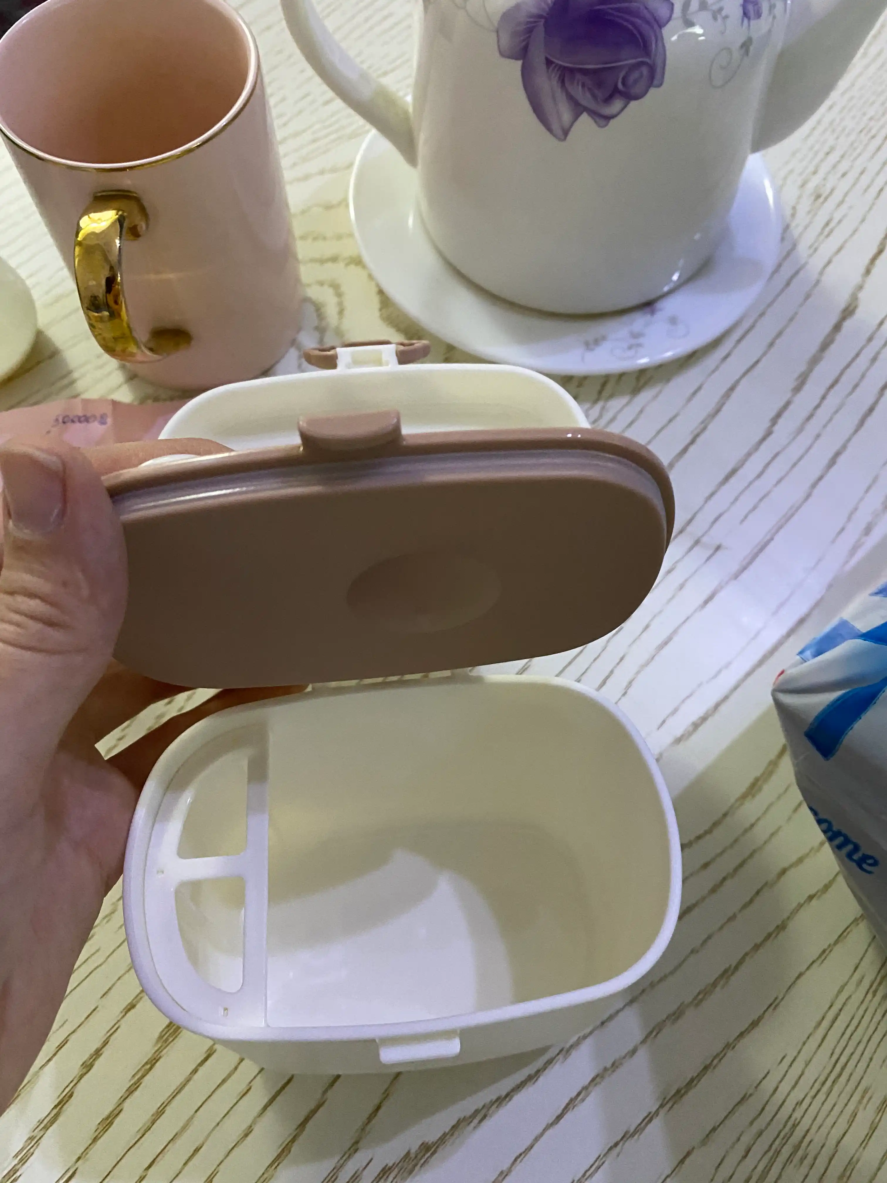 Контейнер для детской смеси