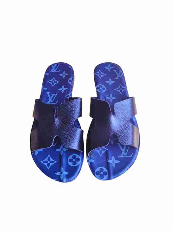 Bir etuk xizmatkor beka