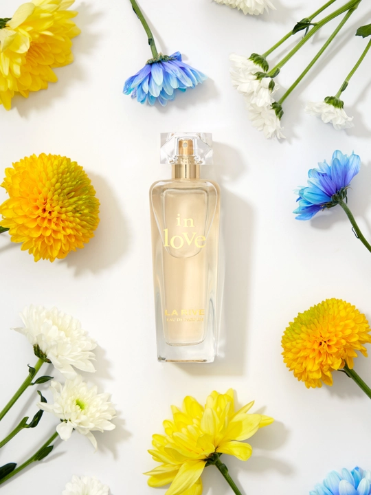 Ayollar parfyumeriya suvi IN LOVE 90 ml, La Rive