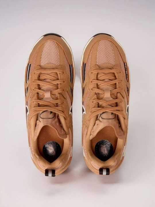 Erkaklar, ayollar, o‘smirlar krossovkalari Nike JAM, zal uchun, sport uchun, 41–45