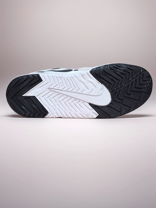 Erkaklar, ayollar, o‘smirlar krossovkalari Nike JAM, zal uchun, sport uchun, 41–45
