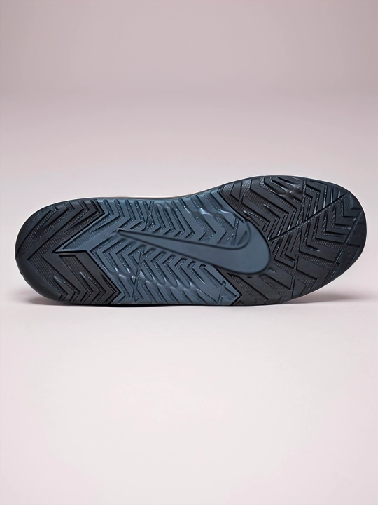 Erkaklar, ayollar, o‘smirlar krossovkalari Nike JAM, zal uchun, sport uchun, 41–45