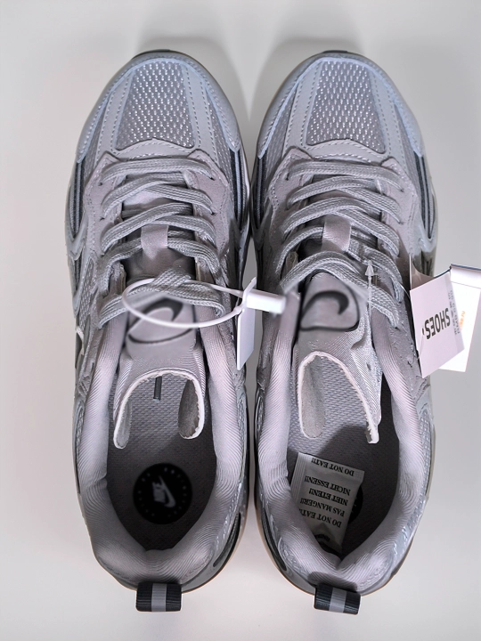 Erkaklar, ayollar, o‘smirlar krossovkalari Nike JAM, zal uchun, sport uchun, 41–45