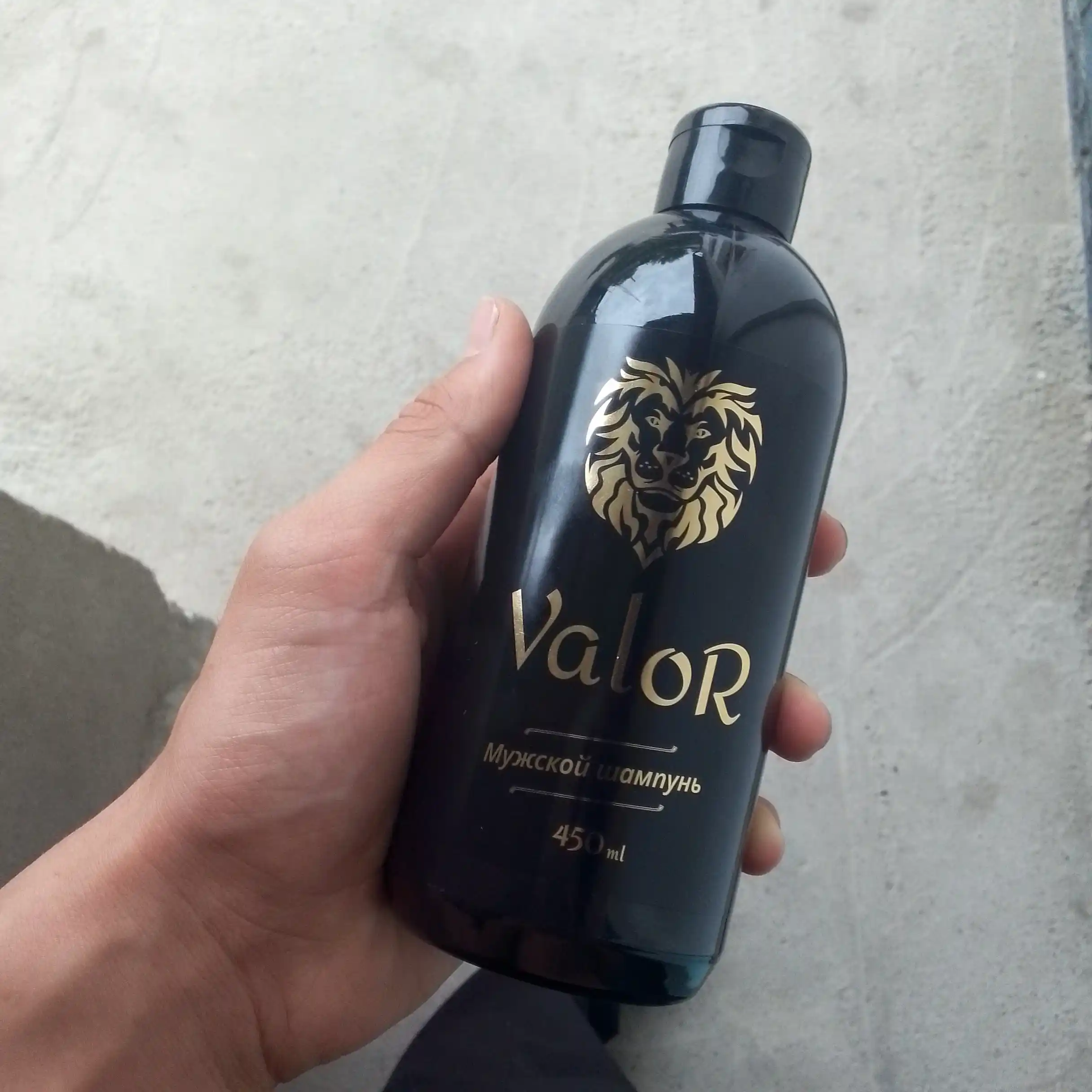 Erkaklar uchun shampun, soch to‘kilishiga qarshi, kundalik parvarish uchun, VALOR, 450 ml