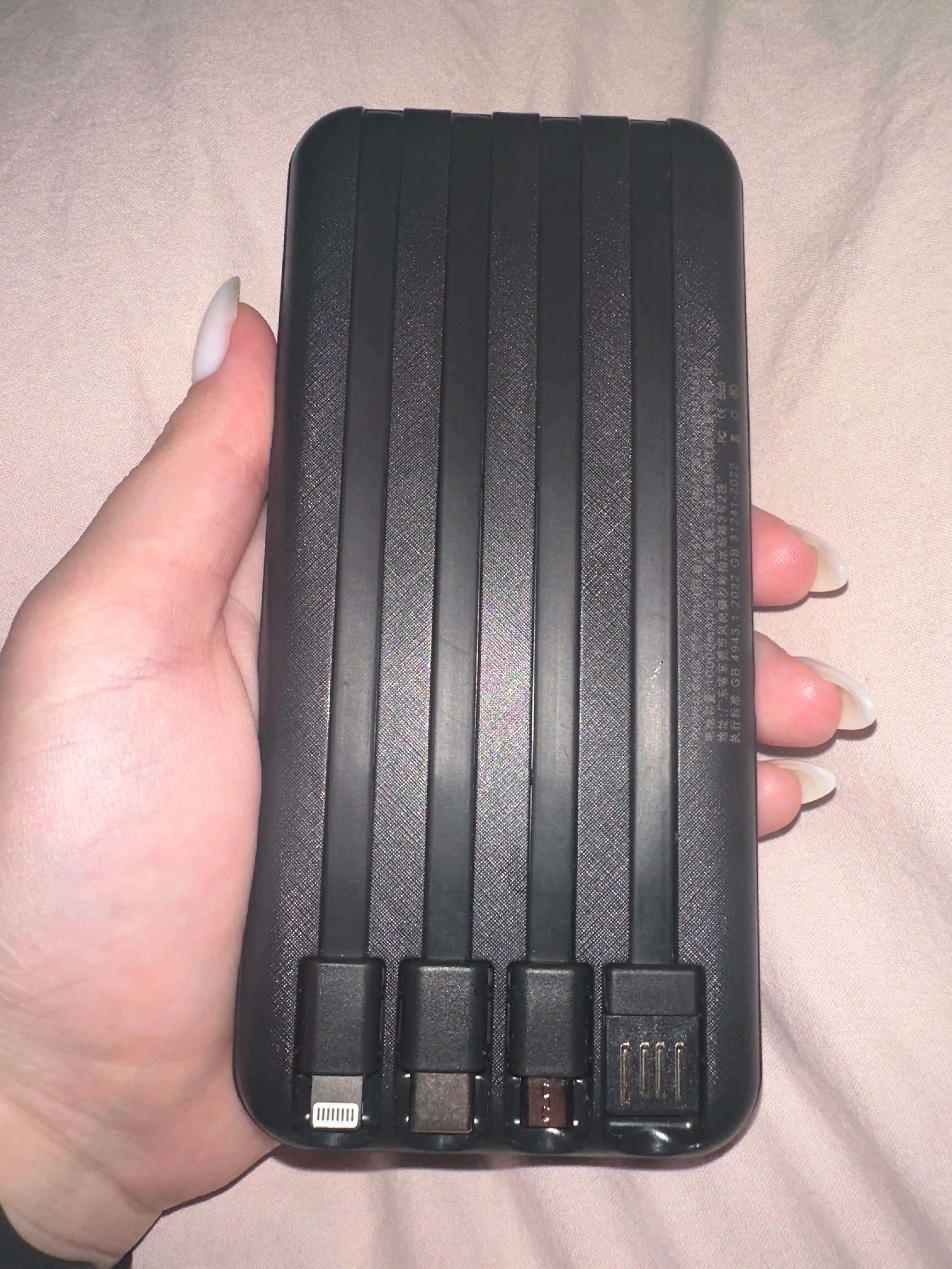 Tashqi power bank akkumulyator 10000, 20000, 30000, iPhone android uchun