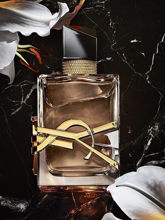 LABOR Parfum Libre Yves Saint Laurent, ayollar parfyumi maxsus flakonlarda