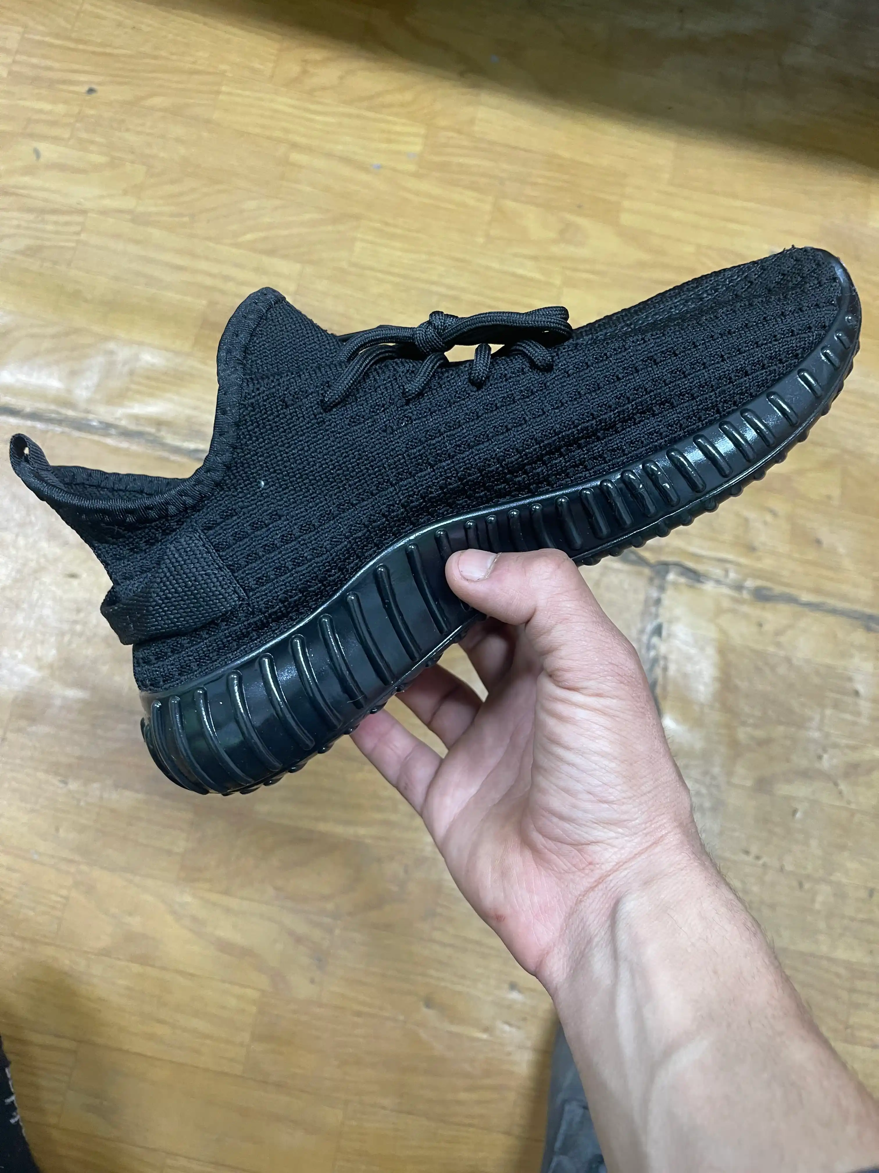 YEEZY ayollar va erkaklar uchun yengil krossovkalari, 36-44