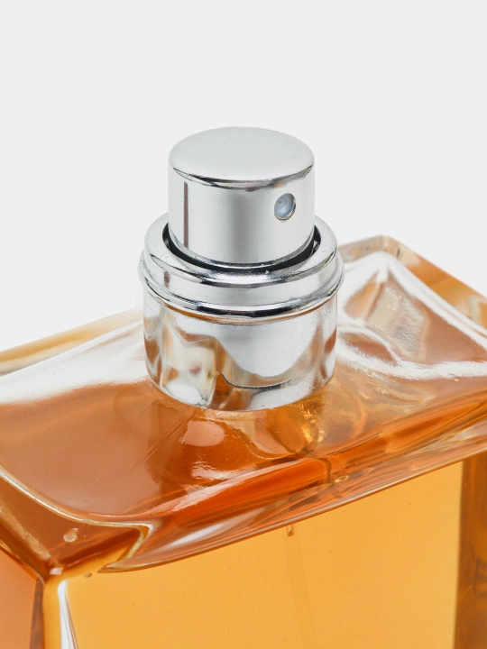 Ayollar va erkaklar uchun parfyumlangan suv The Only One, 100 ml
