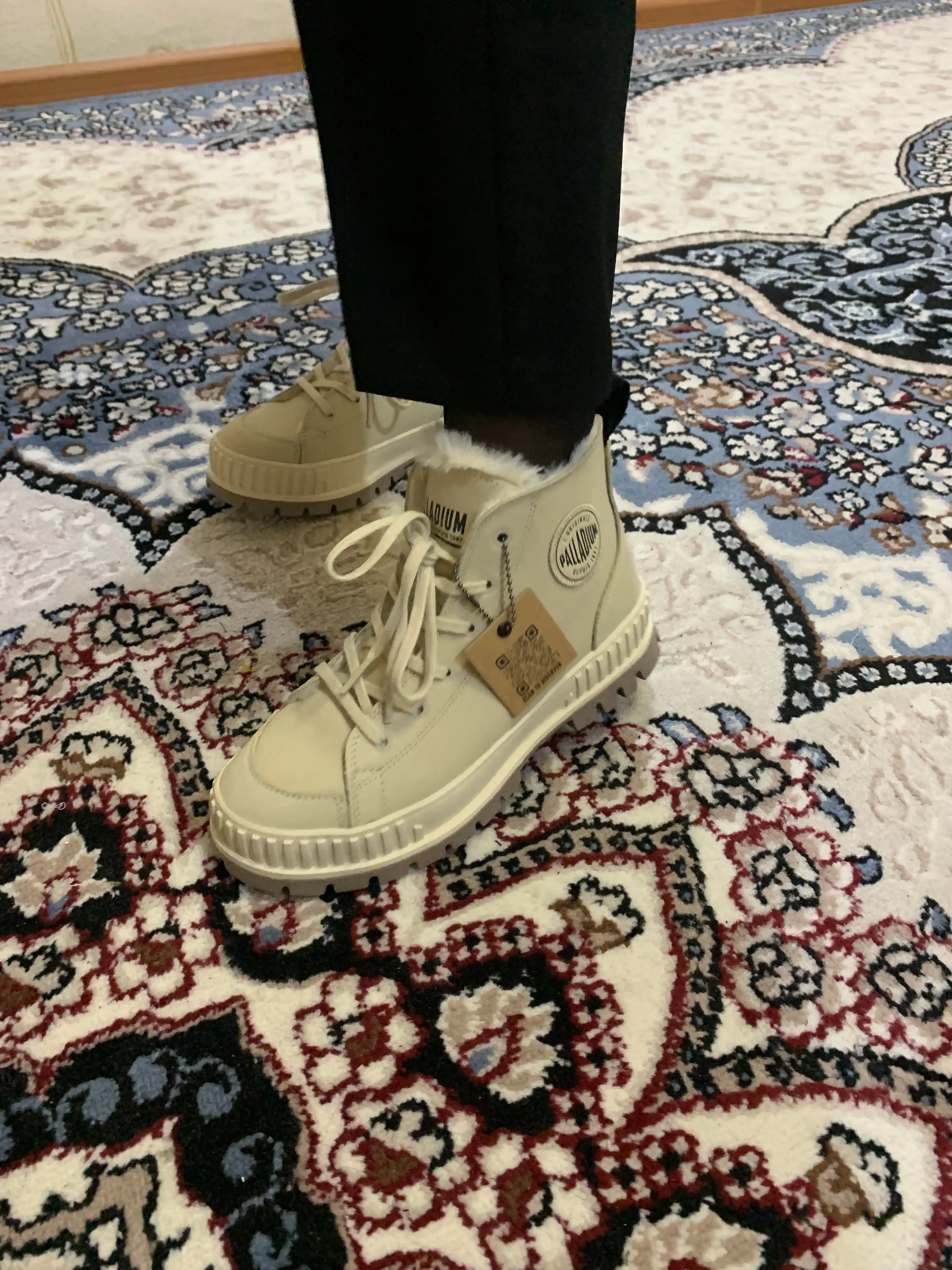 Ayollar botinkalar SHOCK LTH ZIP WARM