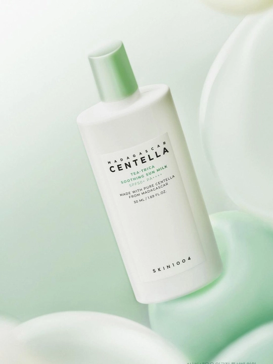 Солнцезащитное молочко SKIN1004 Madagascar Centella Tea-trica Soothing Sun Milk