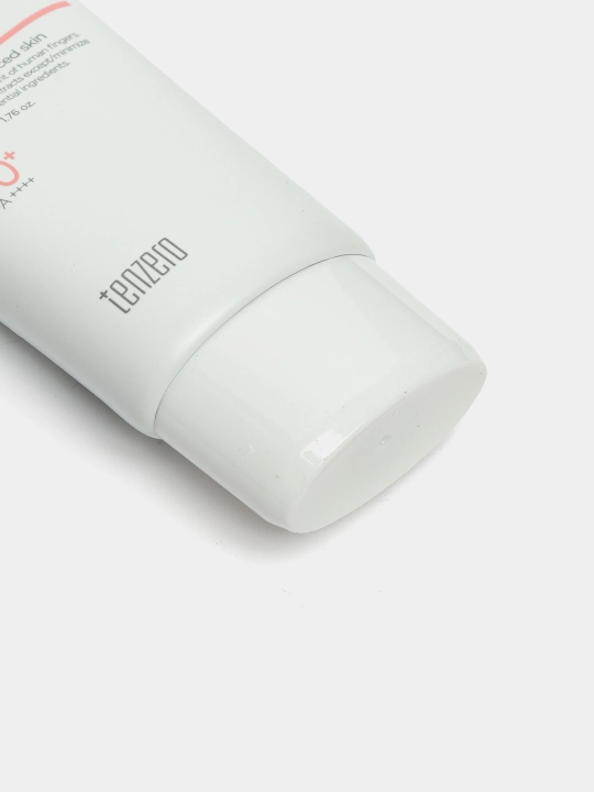 Quyoshdan himoyalovchi kremi yuz uchun tinchlantiruvchi SPF50+ PA++++, Tenzero, 50 g